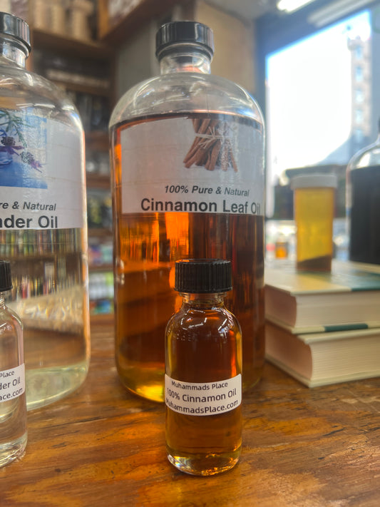 100% Pure & Natural Cinnamon Leaf Oil